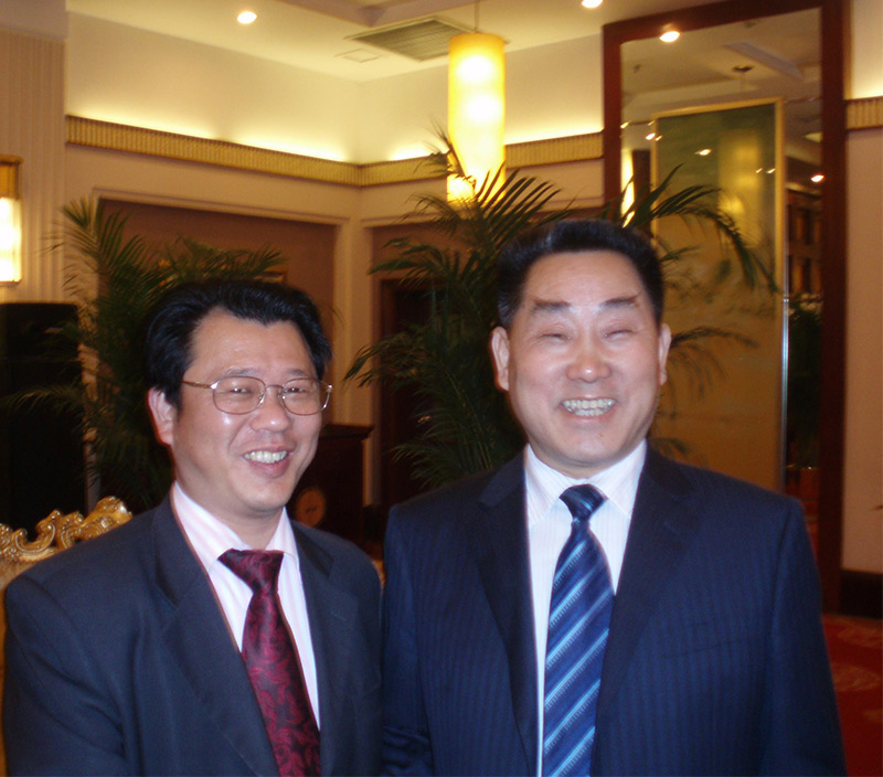 河南省政法委书记刘满仓书记与泓泰集团执行董事李宗豹